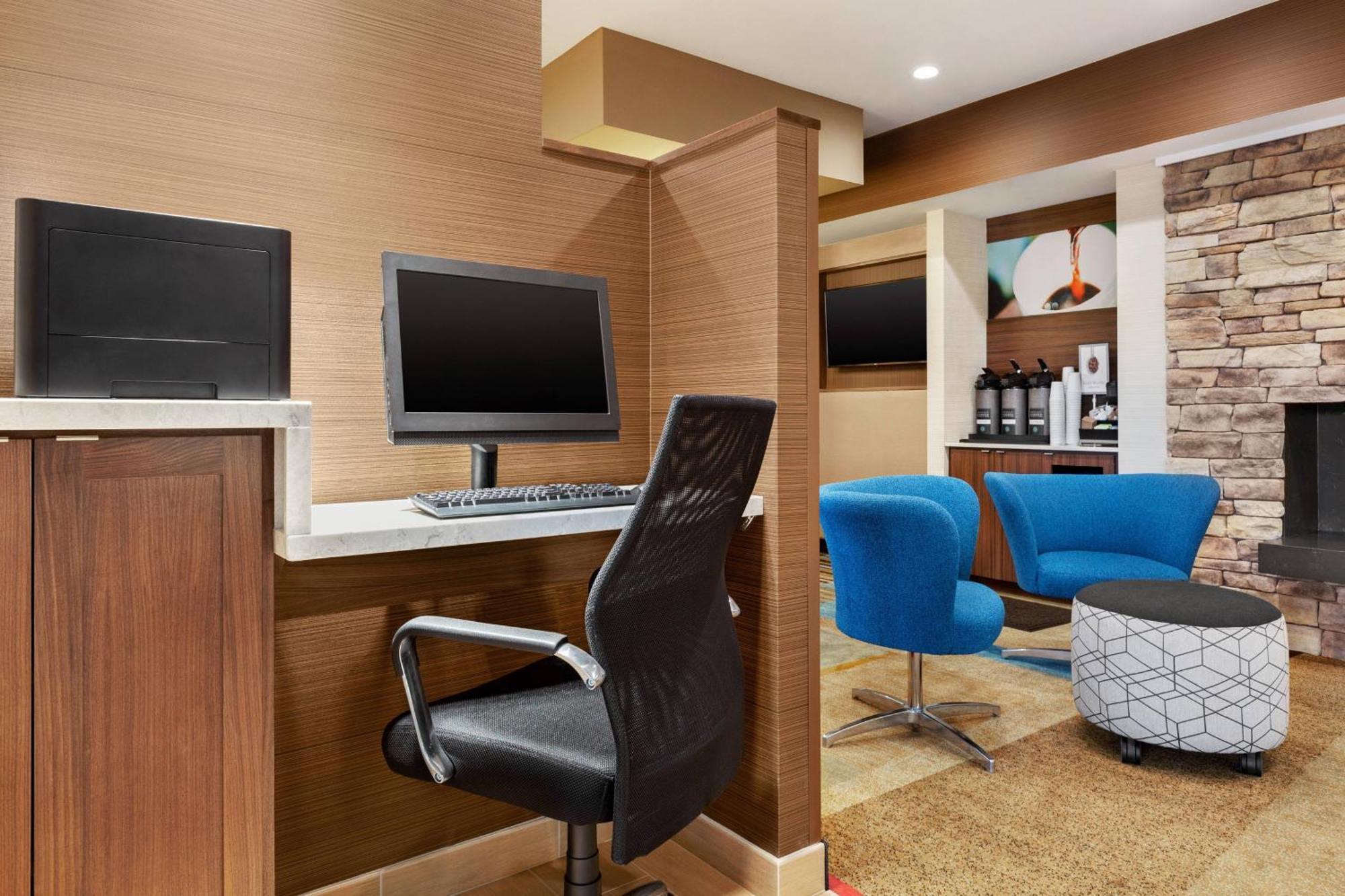 Fairfield Inn Роузвил Екстериор снимка